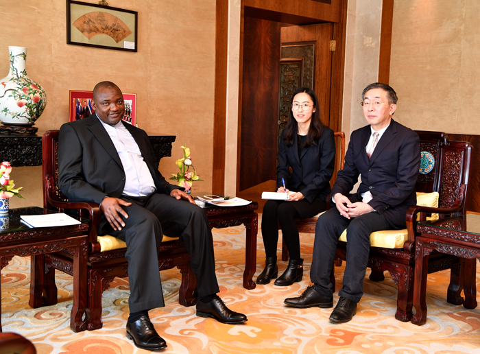 会后合影.JPG