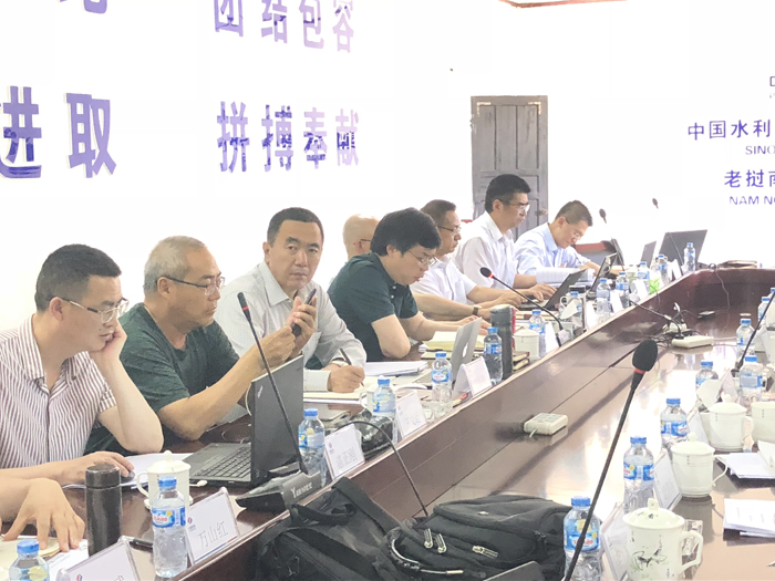 技术咨询会现场.jpg