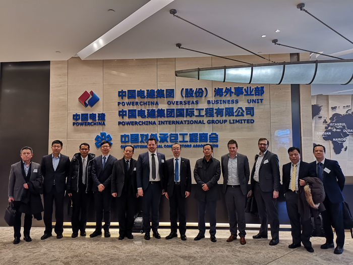 瑞典代表团一行到访公司总部.jpg