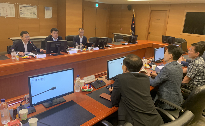 和西部电力会谈照片.jpg