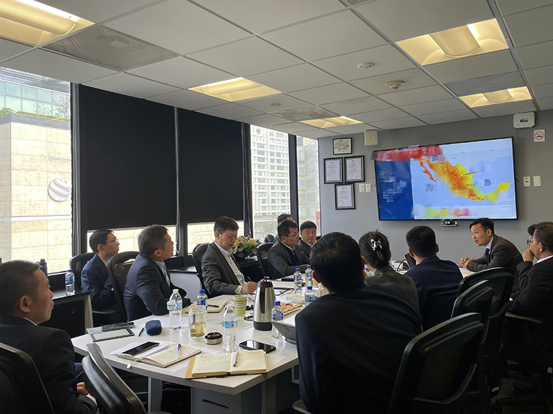 配图2 成员企业座谈会.jpg