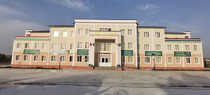 15、施工完毕的学校外观.jpg