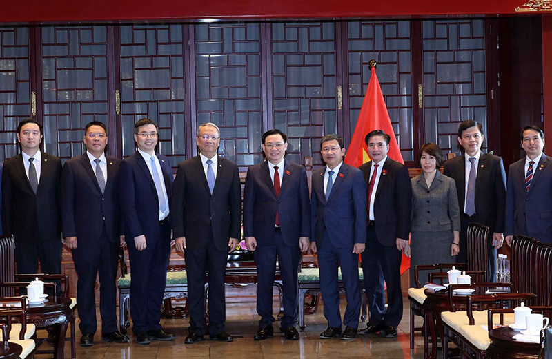 合影.jpg